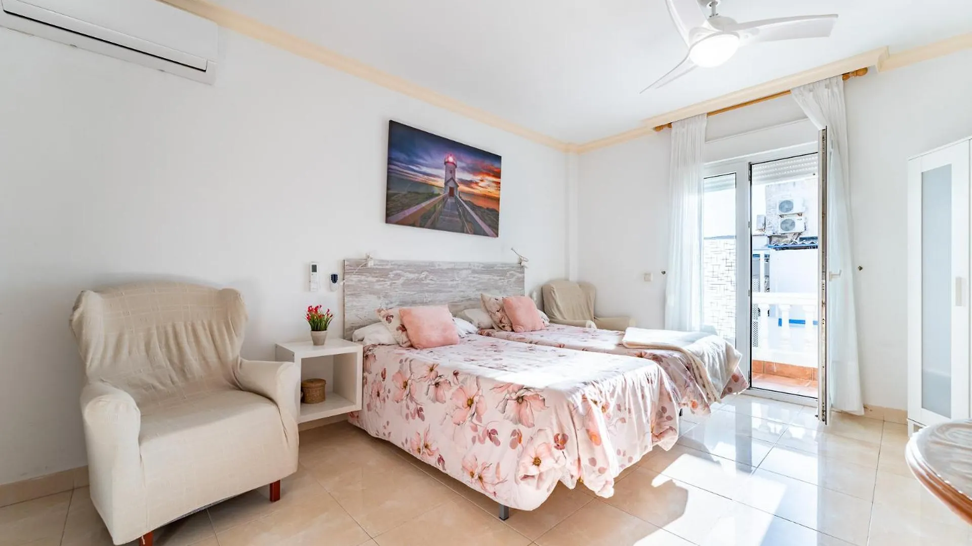 Malagasuite El Levante Apartments 토레몰리노스 스페인