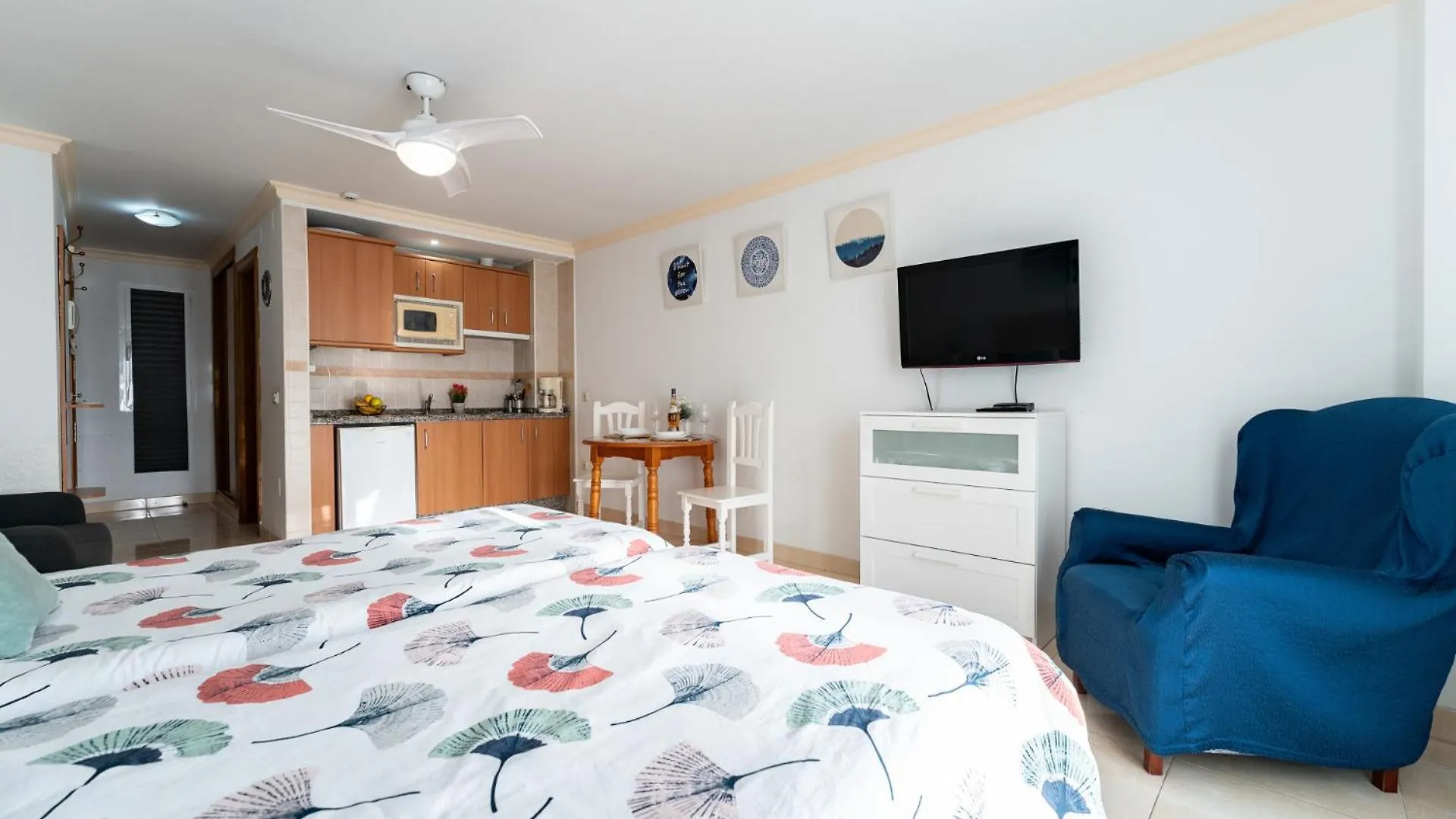 Malagasuite El Levante Apartments 토레몰리노스 0*,