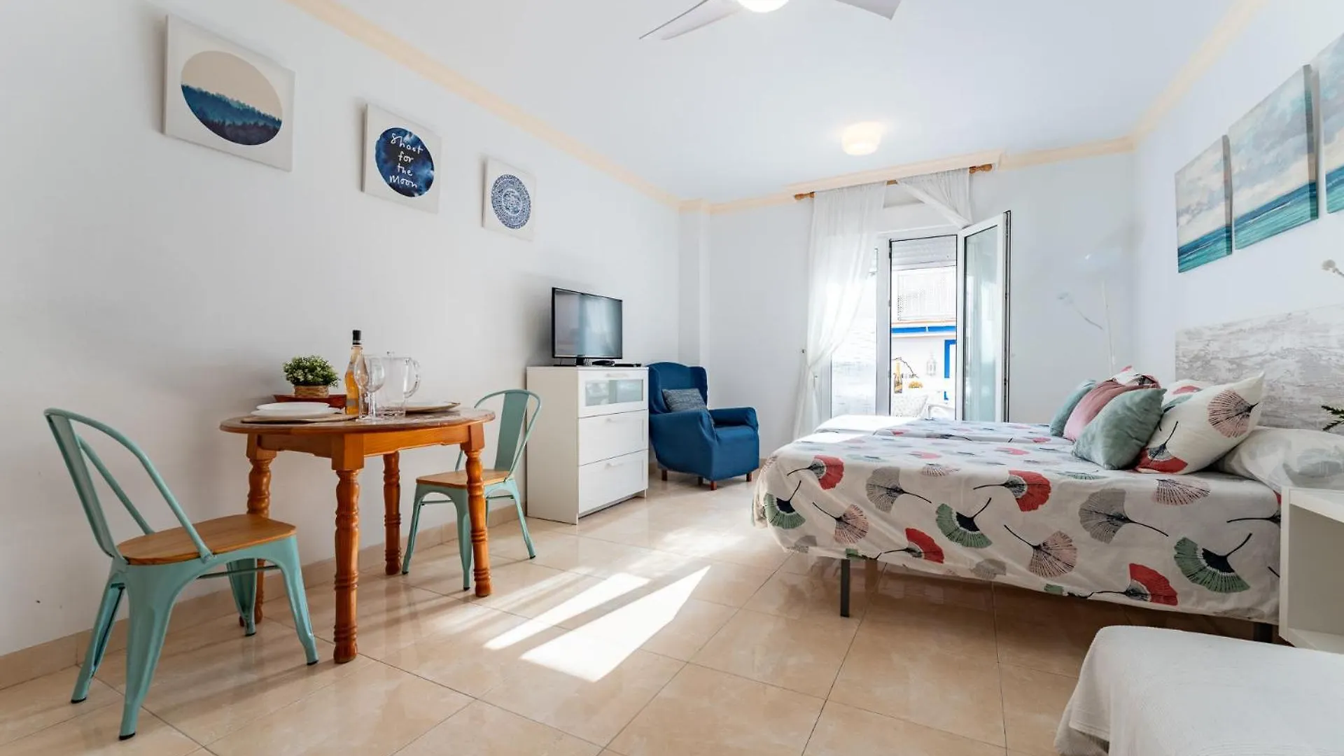 Malagasuite El Levante Apartments 토레몰리노스