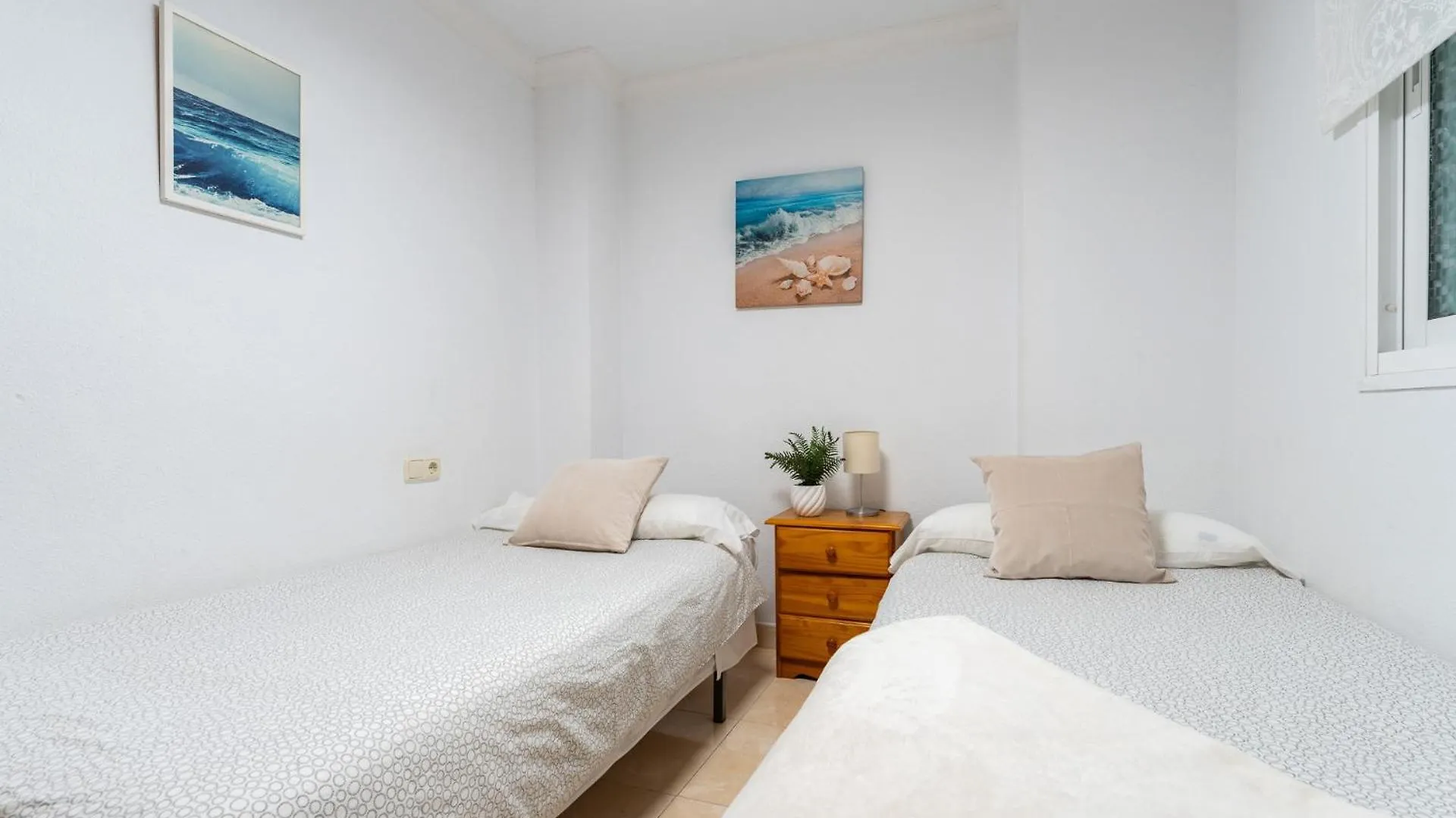 Malagasuite El Levante Apartments 토레몰리노스 0*,  스페인