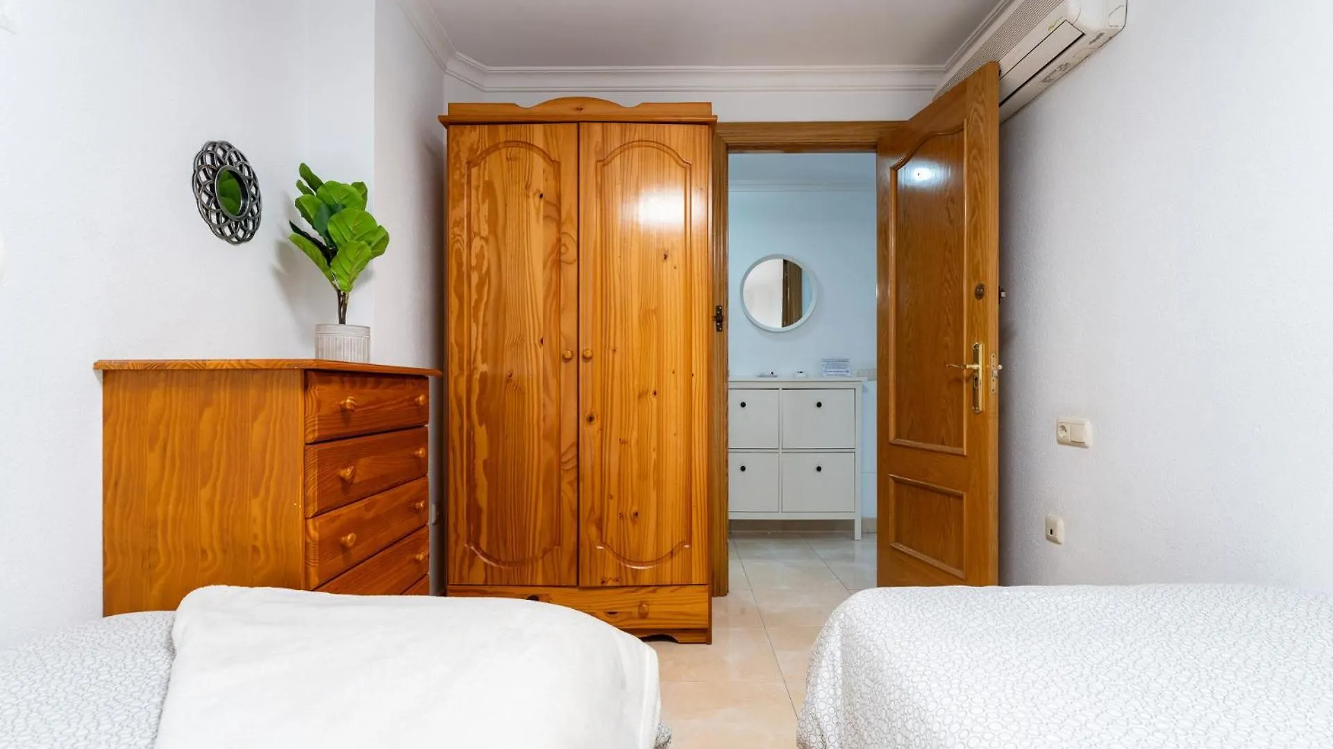 Malagasuite El Levante Apartments 토레몰리노스